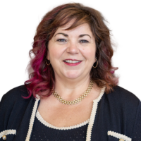 candidate with gold necklace